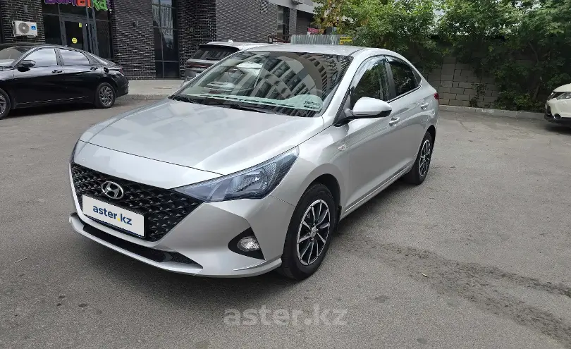 Hyundai Accent 2020 года за 6 900 000 тг. в Астана