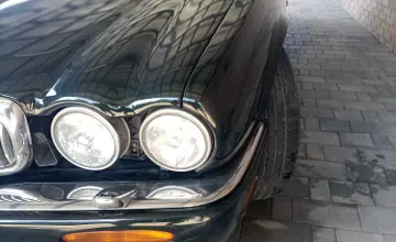 Jaguar XJ 2000 года за 4 900 000 тг. в Алматы фото 2
