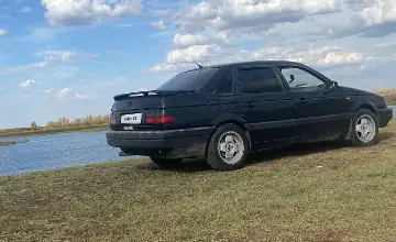 Volkswagen Passat 1993 года за 850 000 тг. в Астана фото 3