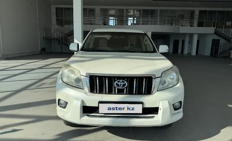 Toyota Land Cruiser Prado 2013 года за 13 000 000 тг. в Атырау фото 2
