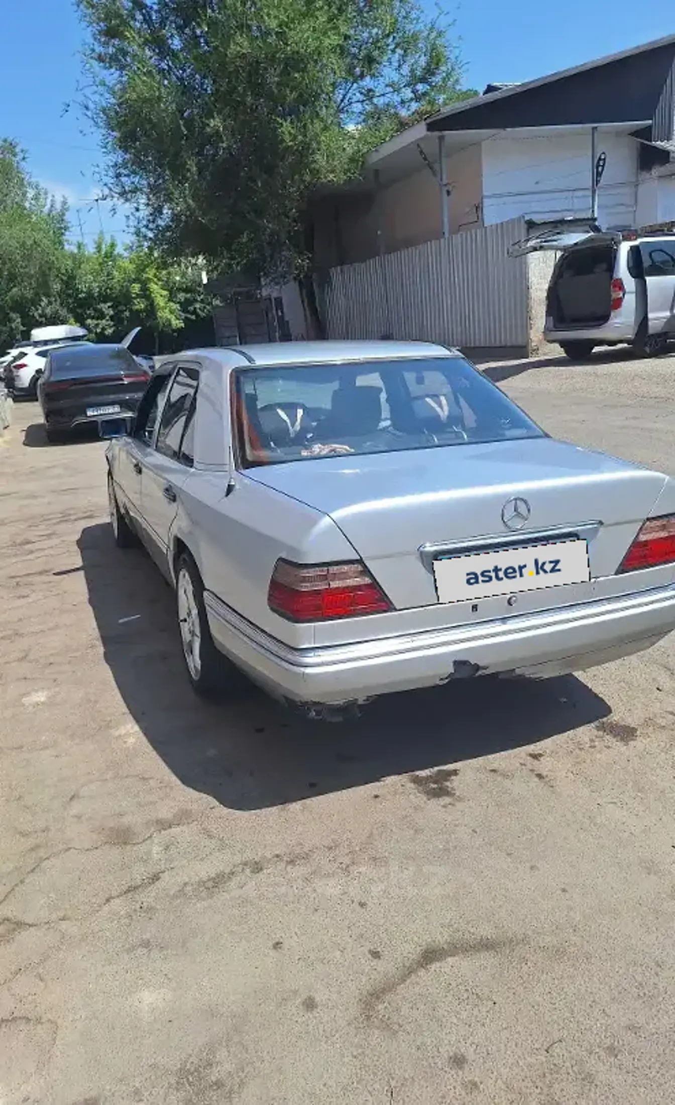 Mercedes-Benz E-Класс 1994 года за 900 000 тг. в Алматы фото 4