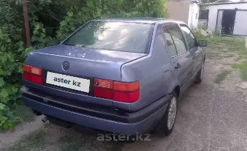 Volkswagen Vento 1993 года за 1 300 000 тг. в Алматинская область фото 3