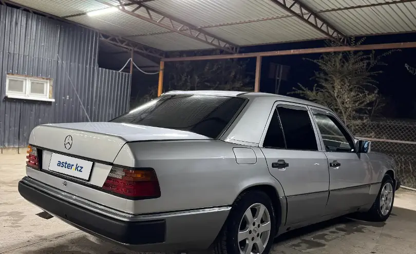 Mercedes-Benz E-Класс 1992 года за 1 600 000 тг. в Шымкент фото 2
