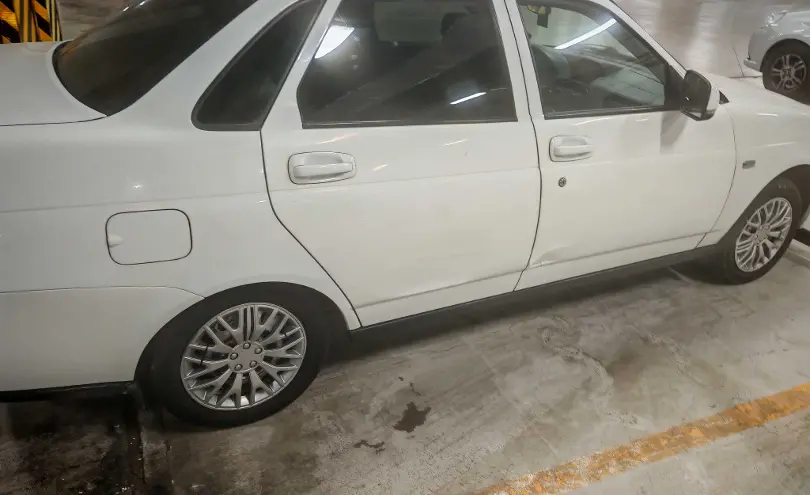 LADA (ВАЗ) Priora 2014 года за 1 700 000 тг. в Астана фото 3