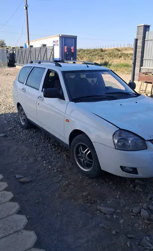 LADA (ВАЗ) Priora 2013 года за 1 500 000 тг. в Алматы фото 3