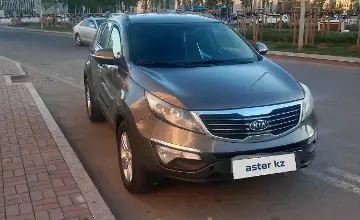 Kia Sportage 2010 года за 6 100 000 тг. в Астана фото 2