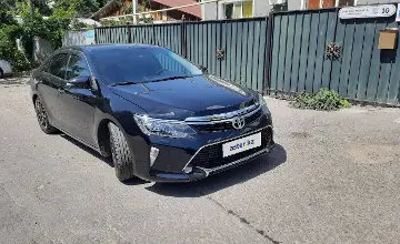 Toyota Camry 2017 года за 10 500 000 тг. в Алматы фото 3