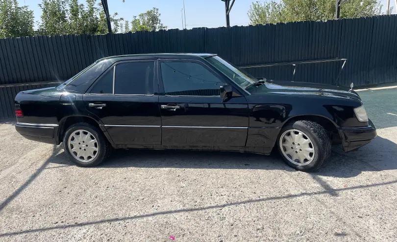 Mercedes-Benz E-Класс 1995 года за 1 350 000 тг. в Шымкент фото 5