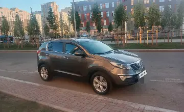 Kia Sportage 2010 года за 6 100 000 тг. в Астана фото 3