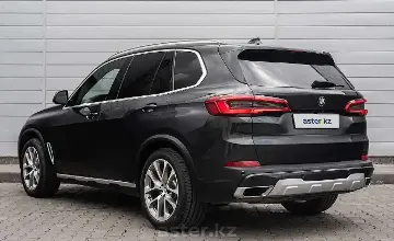BMW X5 2019 года за 26 500 000 тг. в Астана