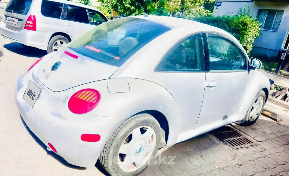 Volkswagen Beetle 2000 года за 1 500 000 тг. в Алматы фото 2