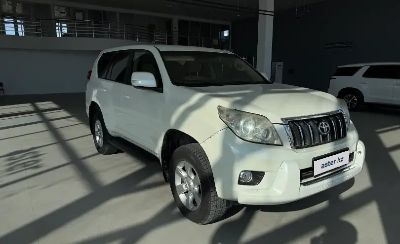 Toyota Land Cruiser Prado 2013 года за 13 000 000 тг. в Атырау фото 3