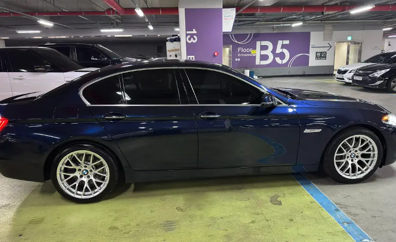 BMW 5 серии 2014 года за 12 500 000 тг. в Алматы фото 3