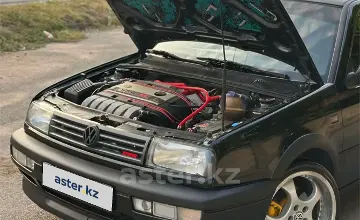 Volkswagen Vento 1995 года за 3 000 000 тг. в Алматы фото 4