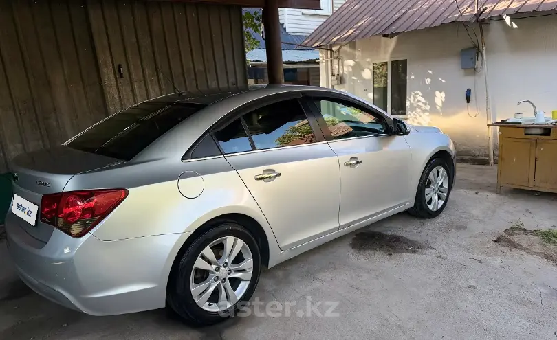 Chevrolet Cruze 2014 года за 4 500 000 тг. в Алматы фото 4