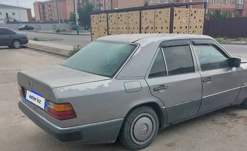 Mercedes-Benz W124 1990 года за 500 000 тг. в Кызылординская область фото 2