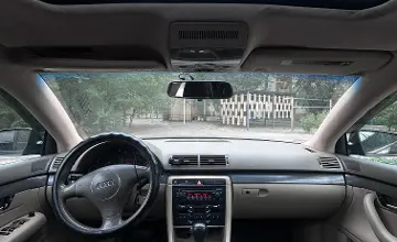 Audi A4 2004 года за 2 500 000 тг. в Алматы фото 3