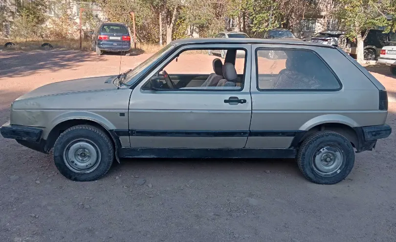 Volkswagen Golf 1988 года за 210 000 тг. в Карагандинская область фото 4