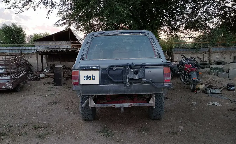 Toyota Hilux Surf 1992 года за 1 000 000 тг. в Алматинская область фото 4