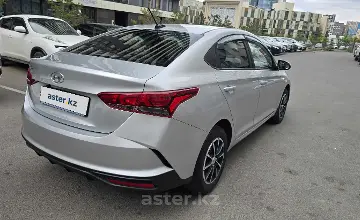 Hyundai Accent 2020 года за 6 900 000 тг. в Астана фото 3