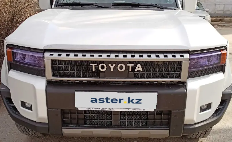 Toyota Land Cruiser Prado 2024 года за 33 000 000 тг. в Актау
