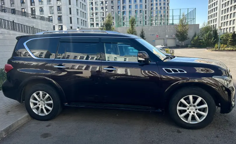 Infiniti QX56 2011 года за 10 800 000 тг. в Астана фото 3