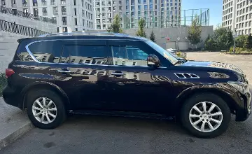 Infiniti QX56 2011 года за 10 800 000 тг. в Астана фото 3