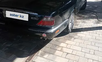 Jaguar XJ 2000 года за 4 900 000 тг. в Алматы