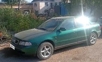 Audi A4 1997 года за 1 500 000 тг. в Астана фото 1