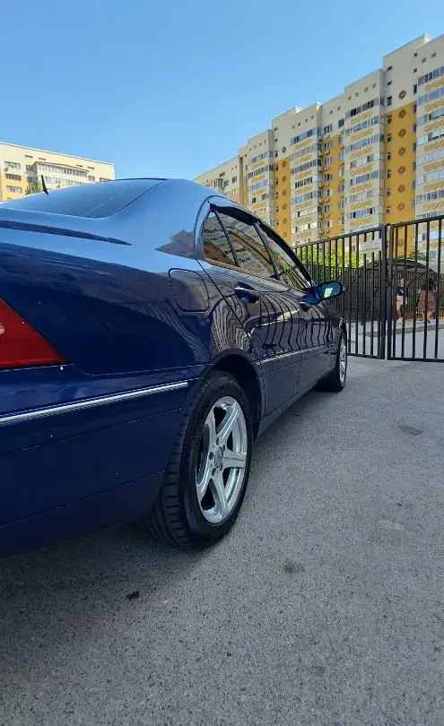 Mercedes-Benz C-Класс 2002 года за 3 250 000 тг. в Алматы фото 3
