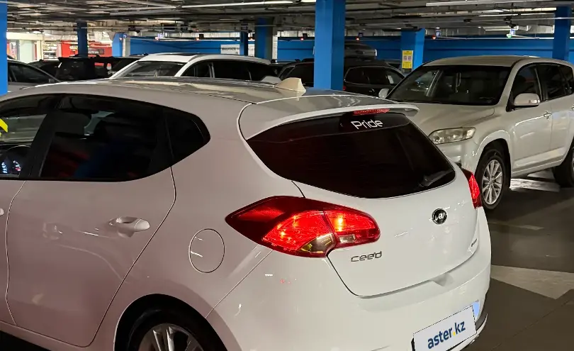Kia Ceed 2013 года за 5 500 000 тг. в Алматы фото 3