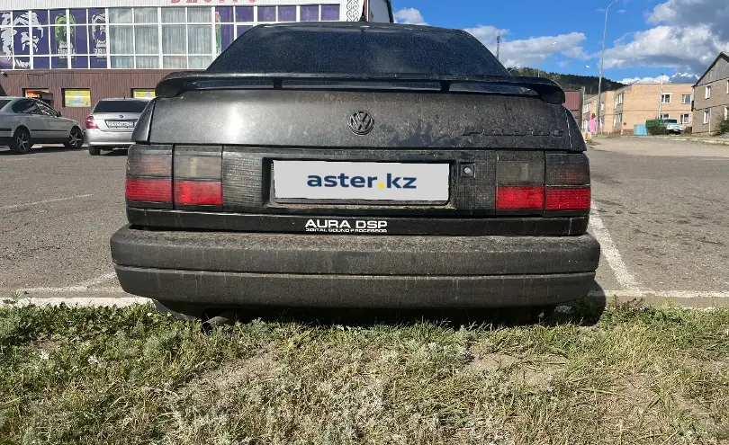 Volkswagen Passat 1993 года за 850 000 тг. в Астана фото 4