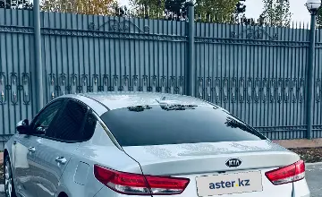 Kia Optima 2018 года за 8 700 000 тг. в Астана фото 3