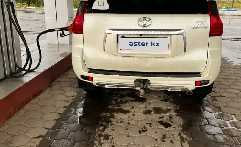 Toyota Land Cruiser Prado 2012 года за 12 000 000 тг. в Астана фото 3