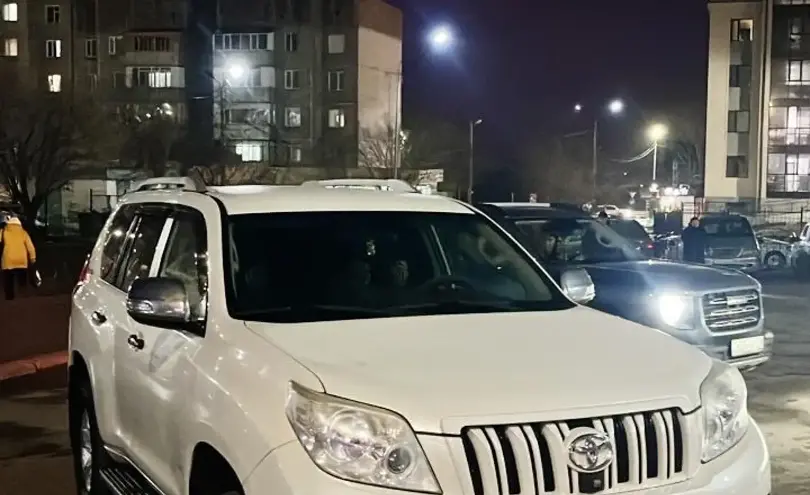 Toyota Land Cruiser Prado 2012 года за 12 000 000 тг. в Астана фото 1