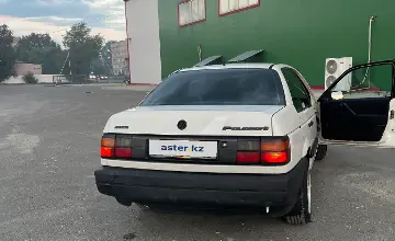 Volkswagen Passat 1993 года за 1 500 000 тг. в Восточно-Казахстанская область фото 4
