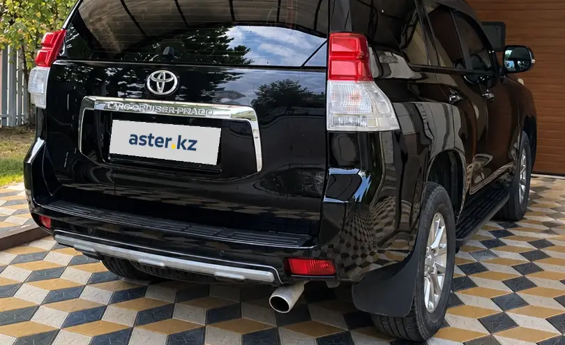 Toyota Land Cruiser Prado 2012 года за 14 200 000 тг. в Астана фото 4