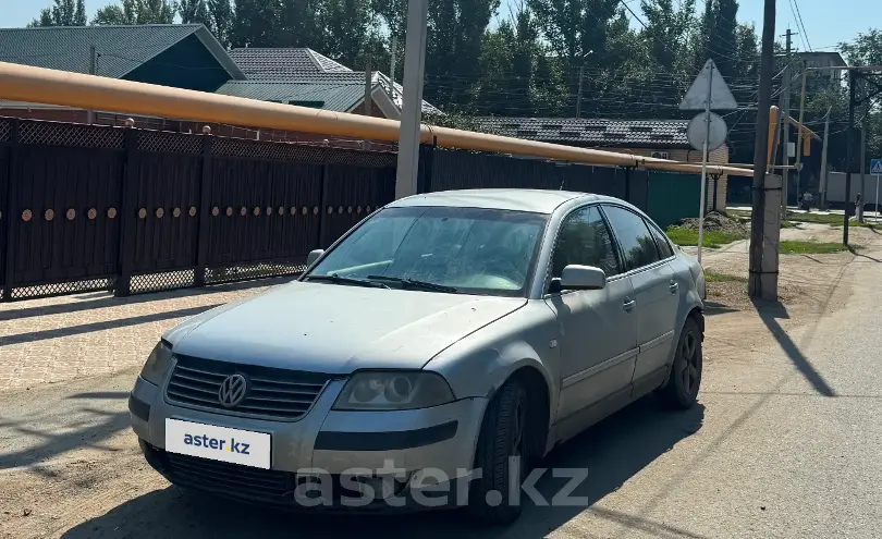 Volkswagen Passat 2002 года за 800 000 тг. в Уральск фото 2