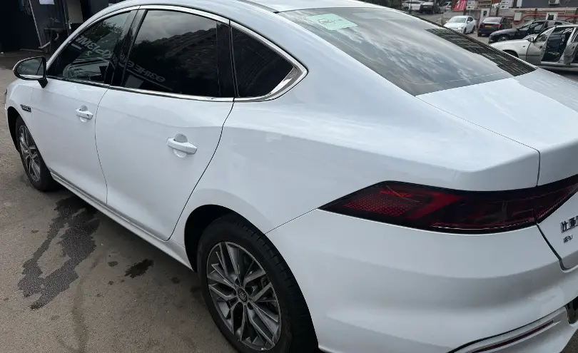 BYD QIN PLUS 2024 года за 5 150 000 тг. в Алматы фото 3
