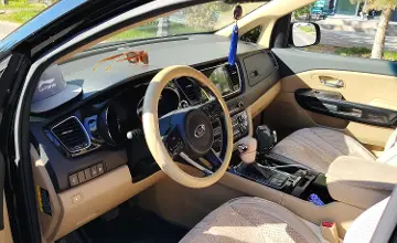 Kia Carnival 2019 года за 9 000 000 тг. в Астана