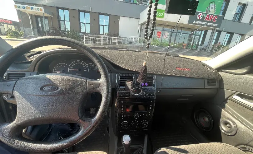 LADA (ВАЗ) Priora 2011 года за 1 550 000 тг. в Актюбинская область фото 4