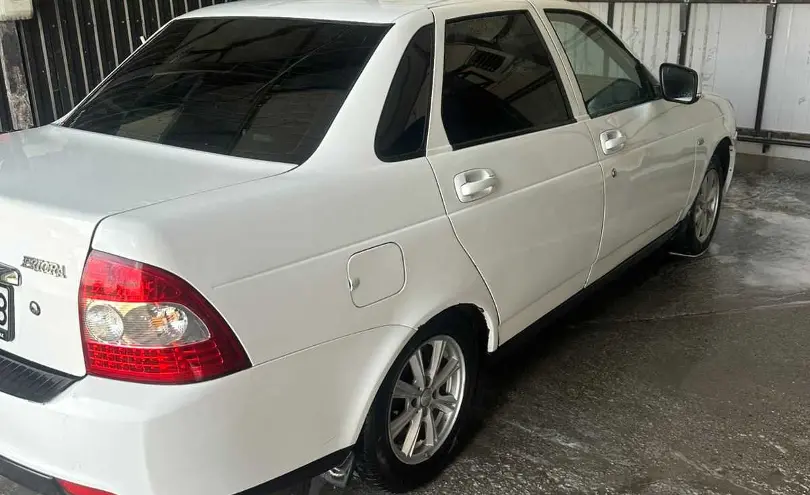 LADA (ВАЗ) Priora 2014 года за 2 400 000 тг. в Семей