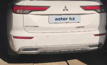 Mitsubishi Outlander 2023 года за 18 000 000 тг. в Костанайская область фото 4