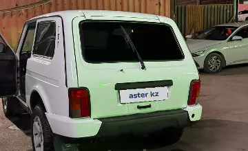 LADA (ВАЗ) 2121 (4x4) 2017 года за 2 700 000 тг. в Алматы фото 4