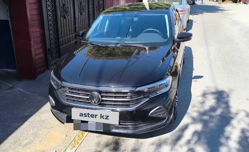 Volkswagen Polo 2022 года за 8 800 000 тг. в Караганда