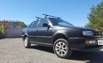 Volkswagen Vento 1992 года за 900 000 тг. в Караганда фото 4