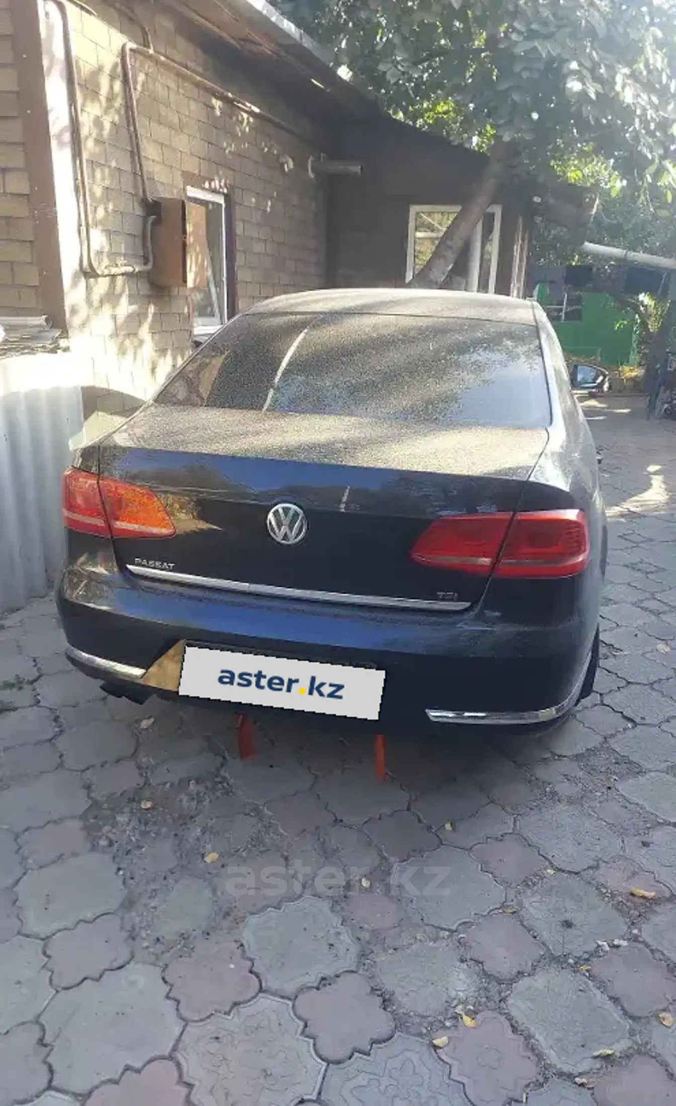 Volkswagen Passat 2011 года за 5 000 000 тг. в Алматы фото 2