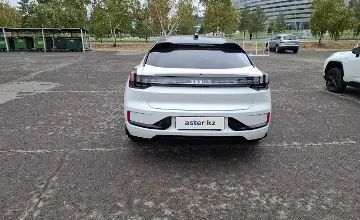 Zeekr 001 2023 года за 18 000 000 тг. в Астана фото 3