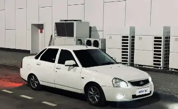 LADA (ВАЗ) Priora 2014 года за 2 400 000 тг. в Алматы фото 3