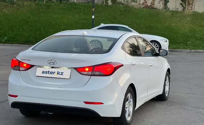 Hyundai Elantra 2015 года за 4 500 000 тг. в Алматы фото 5
